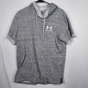 Under Armour Men’s Medium Grey Short Sleeve Hoodie Athletic Pocket Sweatshirt